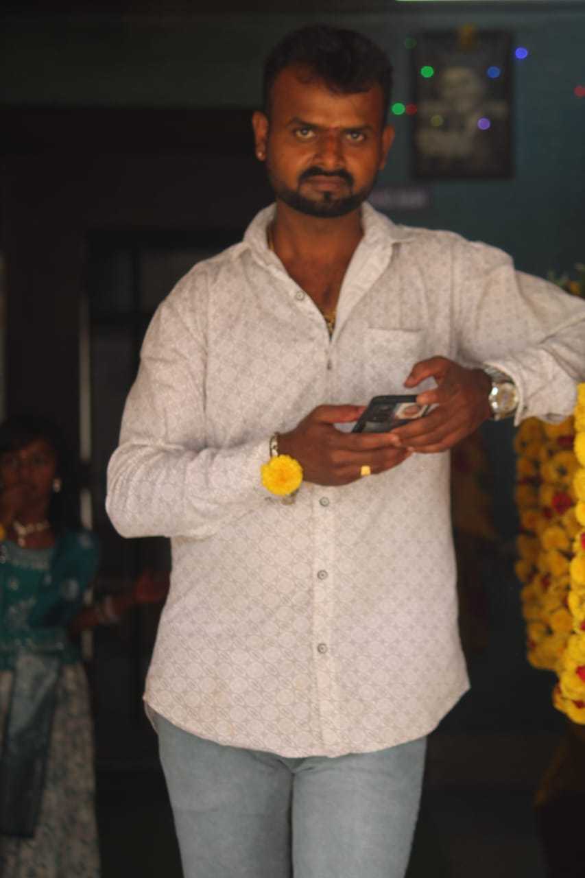 Profile image of seller